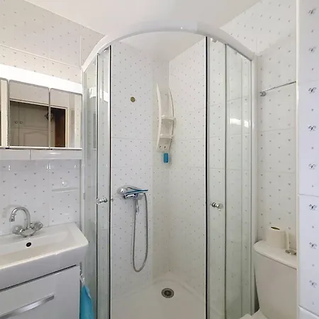 Duplex En Front De Avec Balcon à - Fr-1-465-99 *