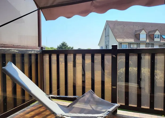 Duplex En Front De Avec Balcon à - Fr-1-465-99 * Merville-Franceville-Plage